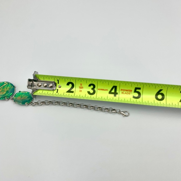 Iridescent large vintage opal inspired bold blue green statement bib necklace - Picture 10 of 13